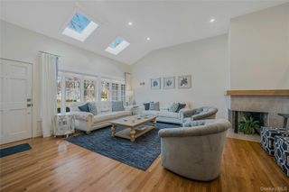 3 Old Town Lane, Huntington, NY 11743