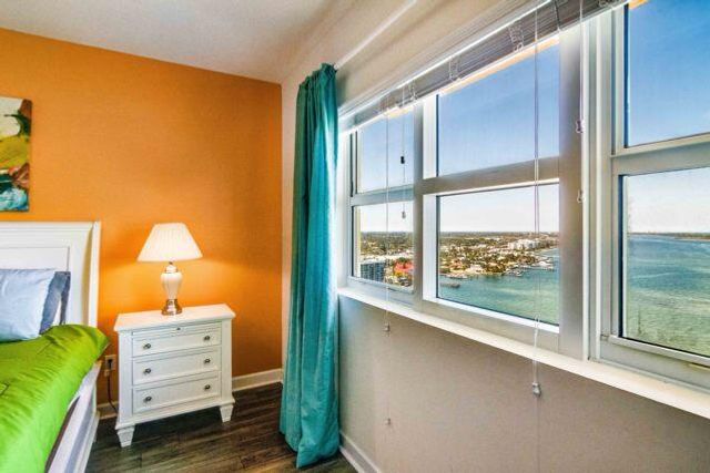 2650 Lake Shore Drive 2203, Riviera Beach, FL 33404