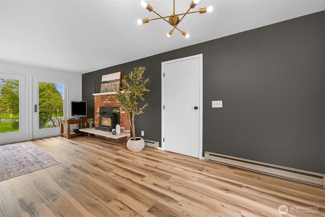 4383 Vista Ave, Blaine, WA 98230