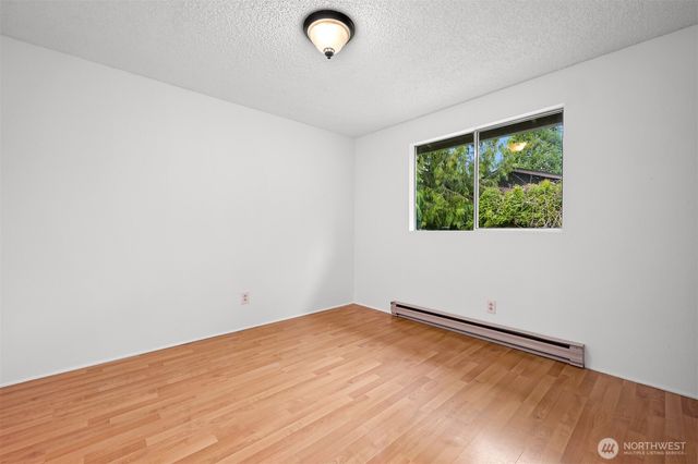4383 Vista Ave, Blaine, WA 98230