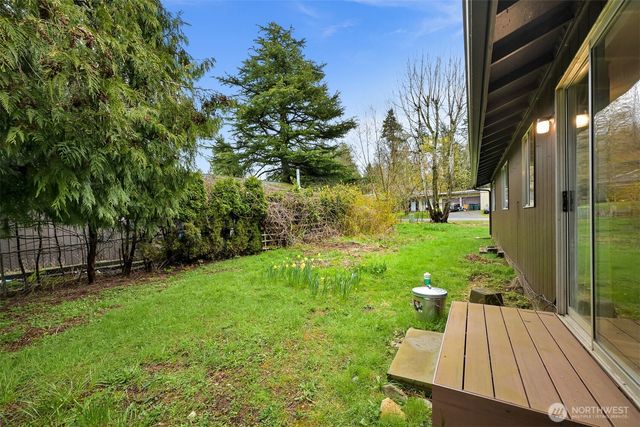 4383 Vista Ave, Blaine, WA 98230
