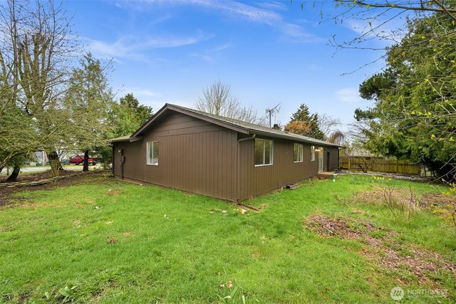 4383 Vista Ave, Blaine, WA 98230