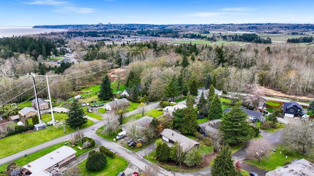 4383 Vista Ave, Blaine, WA 98230