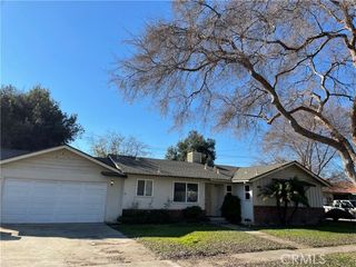 4467 N Van Dyke, Fresno, CA 93705