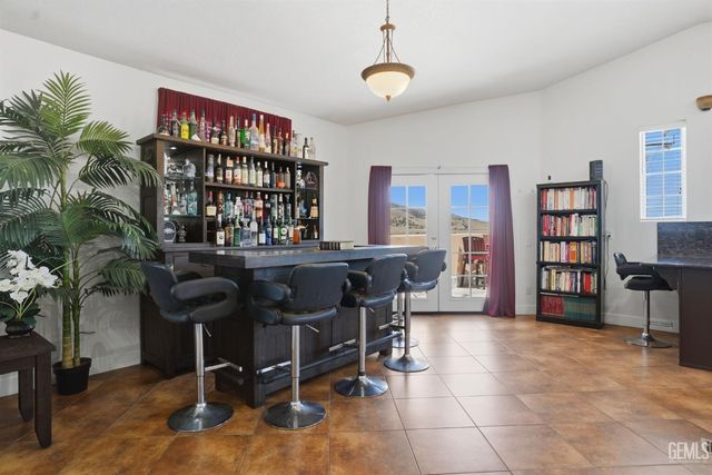 19701 Dovetail Court, Tehachapi, CA 93561