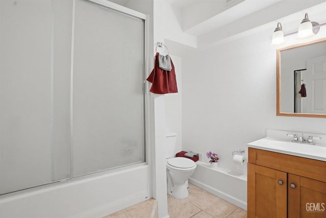 19701 Dovetail Court, Tehachapi, CA 93561