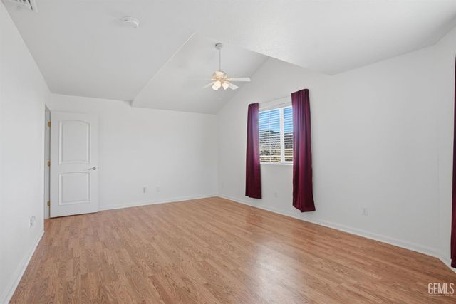19701 Dovetail Court, Tehachapi, CA 93561