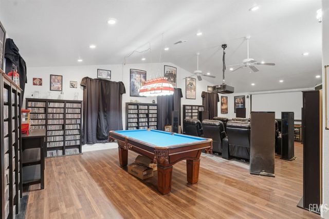 19701 Dovetail Court, Tehachapi, CA 93561