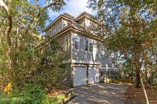 121 N Bald Head Wynd 25% Of 14 Lighthouse Landing, Bald Head Island, NC 28461