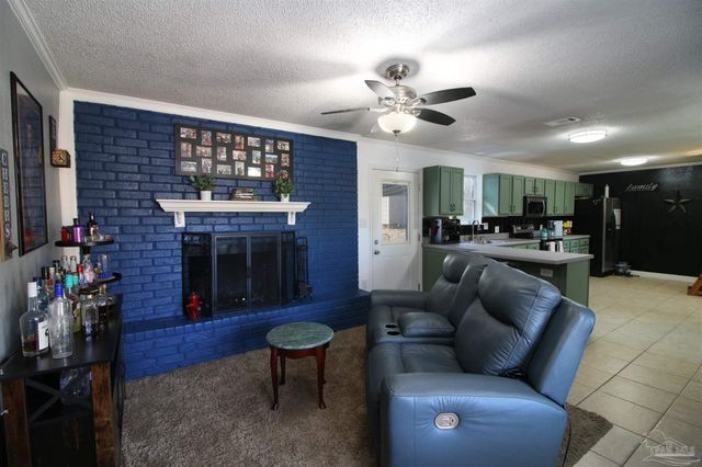 2003 Colony Rd, Pensacola, FL 32526