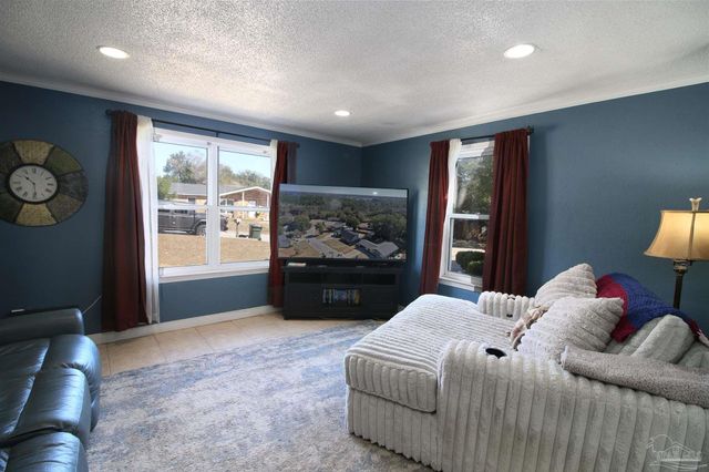 2003 Colony Rd, Pensacola, FL 32526