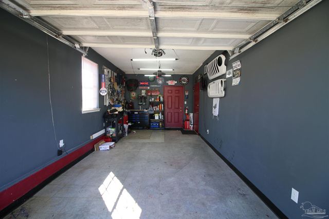 2003 Colony Rd, Pensacola, FL 32526