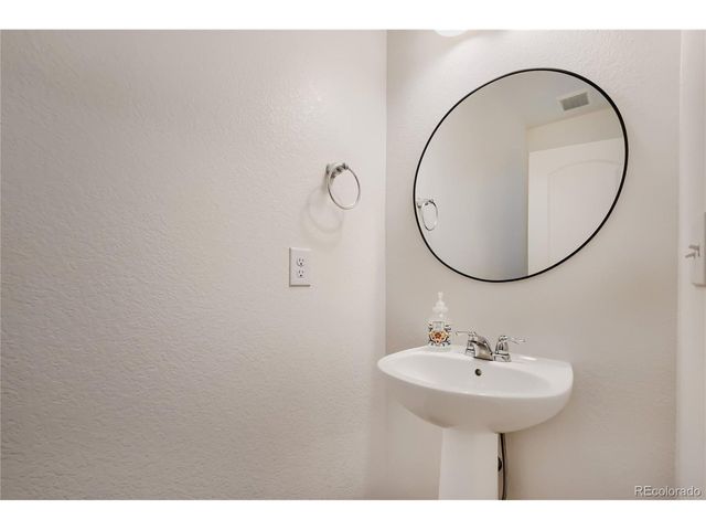 16565 Umatilla Pl, Broomfield, CO 80023