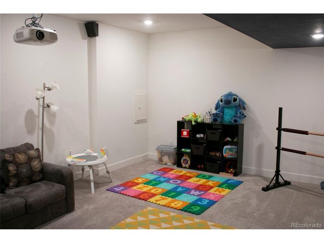 16565 Umatilla Pl, Broomfield, CO 80023