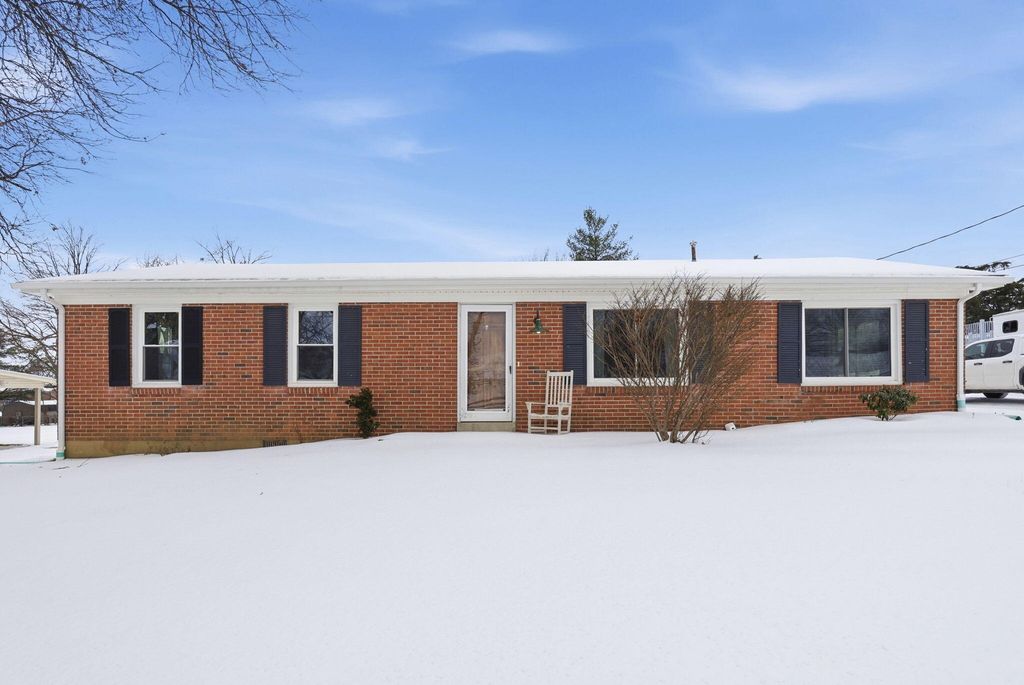 1059 MacLand Road, Lawrenceburg, KY 40342