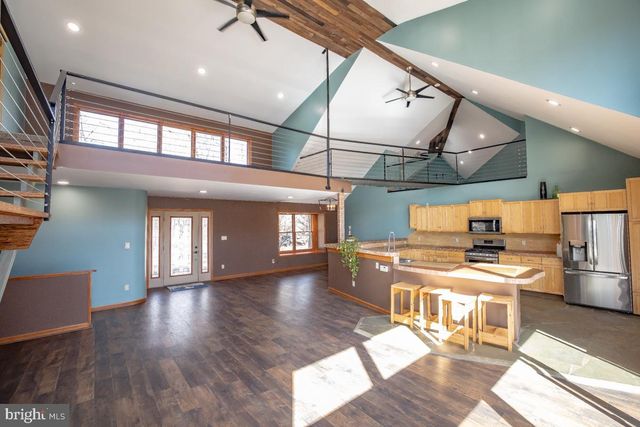 735 LESLIE AVE, Wenonah, NJ 08090