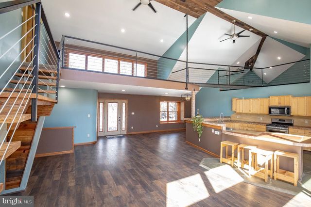735 LESLIE AVE, Wenonah, NJ 08090