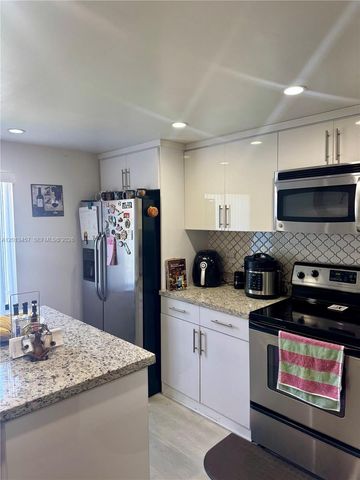 1481 SW 124th Ct 7-C, Miami, FL 33184