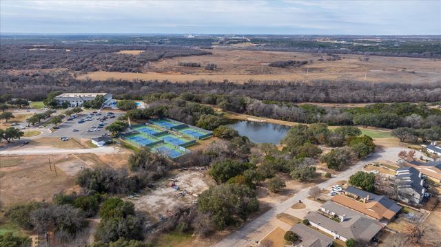 5015 Elms Court, Granbury, TX 76049