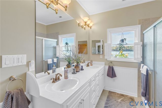 358 Barn Point Rd, Lottsburg, VA 22511