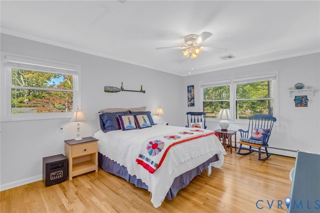 358 Barn Point Rd, Lottsburg, VA 22511