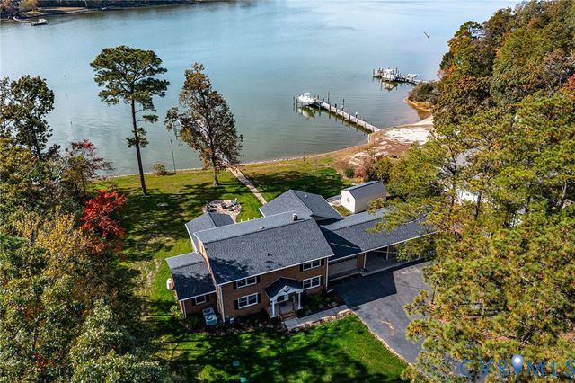 358 Barn Point Rd, Lottsburg, VA 22511