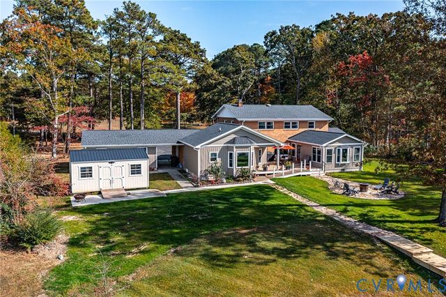 358 Barn Point Rd, Lottsburg, VA 22511