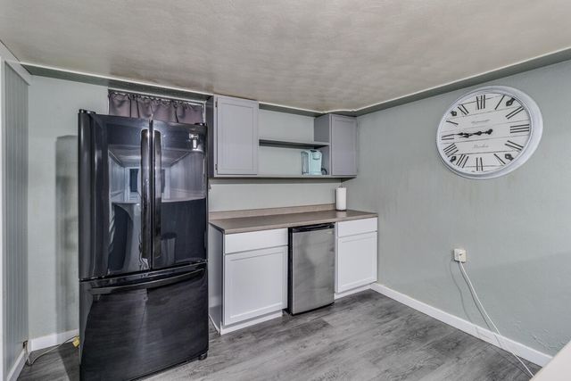 344 Lakeshore Drive, Battle Creek, MI 49015