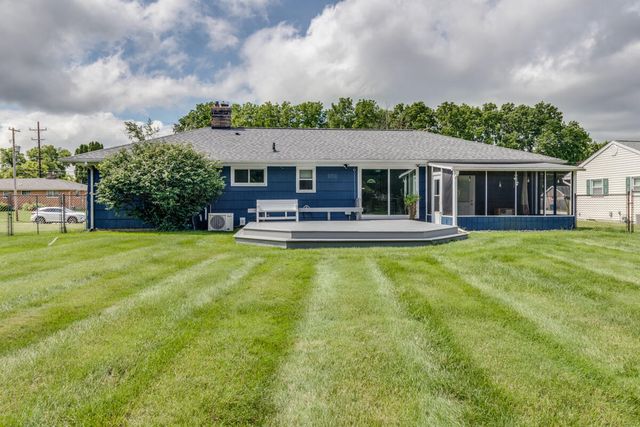 344 Lakeshore Drive, Battle Creek, MI 49015