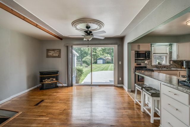 344 Lakeshore Drive, Battle Creek, MI 49015