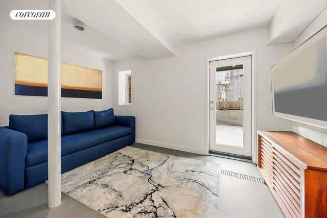 502 PRESIDENT Street, New York City, NY 11215