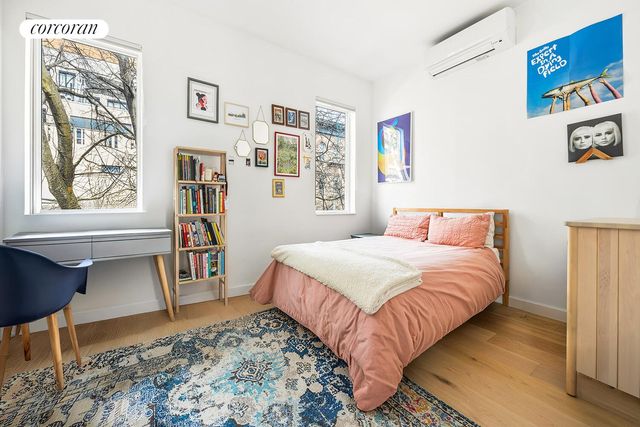 502 PRESIDENT Street, New York City, NY 11215