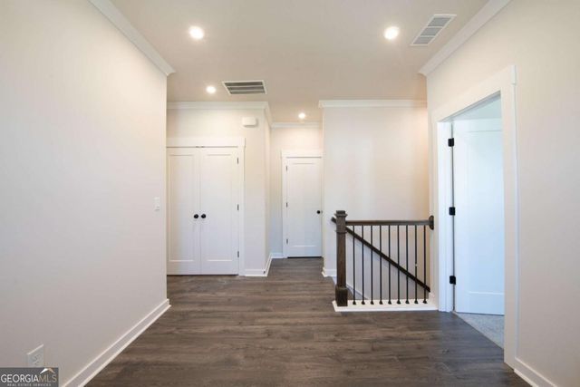 142 Henley Street W 11, Canton, GA 30114