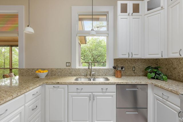 2615 Deerfoot TRL, Austin, TX 78704