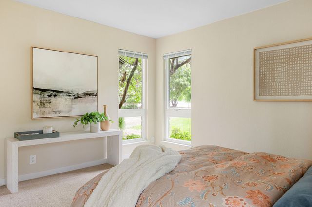 2615 Deerfoot TRL, Austin, TX 78704