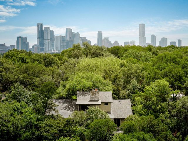 2615 Deerfoot TRL, Austin, TX 78704