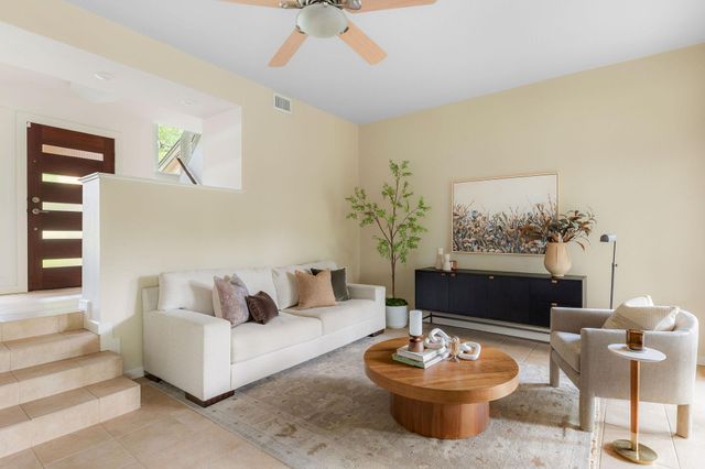 2615 Deerfoot TRL, Austin, TX 78704