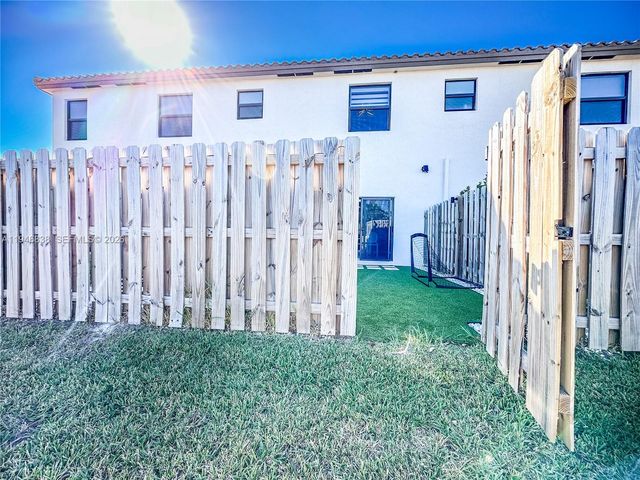 24651 SW 119th Ct, Homestead, FL 33032