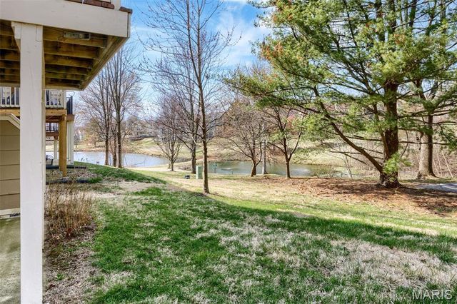 3126 Autumn Trace Drive, Maryland Heights, MO 63043