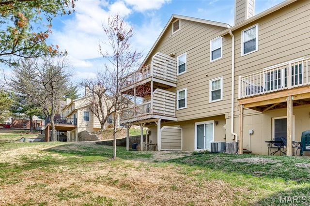 3126 Autumn Trace Drive, Maryland Heights, MO 63043