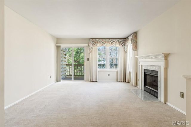 3126 Autumn Trace Drive, Maryland Heights, MO 63043