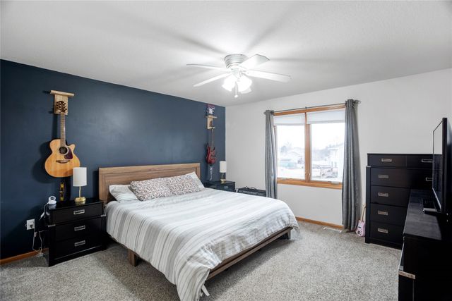 823 SW 46th Street, Ankeny, IA 50023