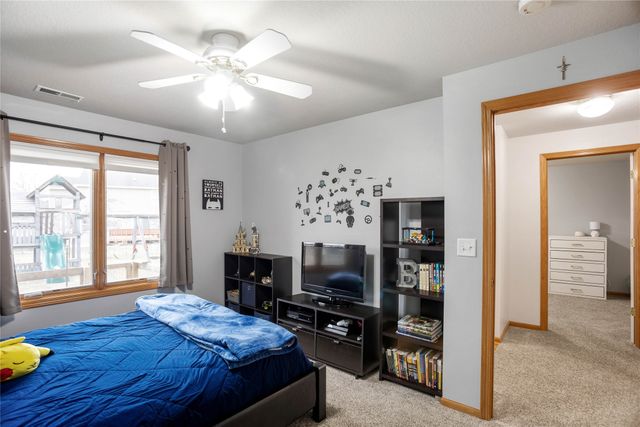 823 SW 46th Street, Ankeny, IA 50023