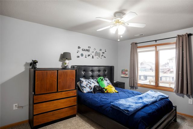 823 SW 46th Street, Ankeny, IA 50023