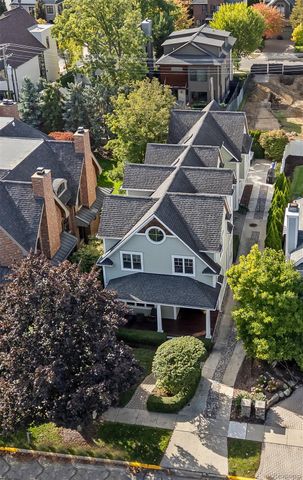 570 Pierce Street, Birmingham, MI 48009