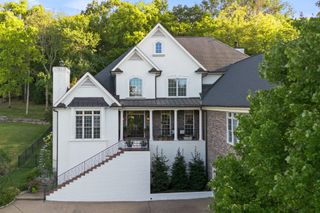 173 Allenhurst Cir, Franklin, TN 37067