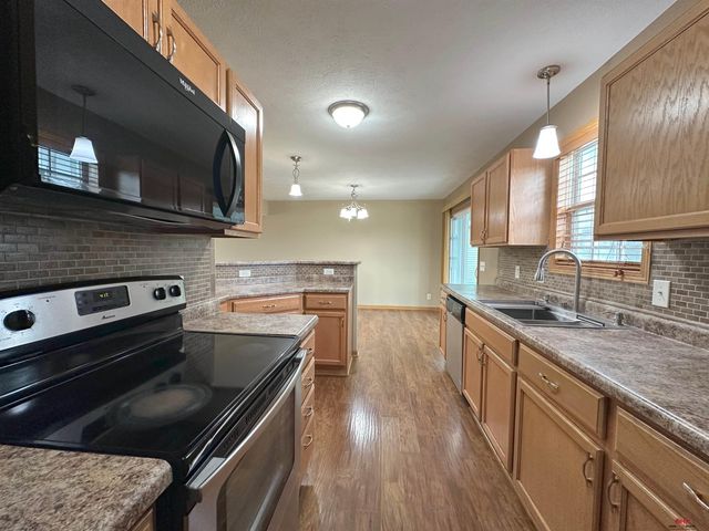 5242 N 9Th Circle, Lincoln, NE 68521