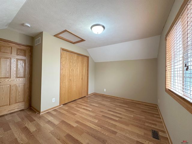 5242 N 9Th Circle, Lincoln, NE 68521