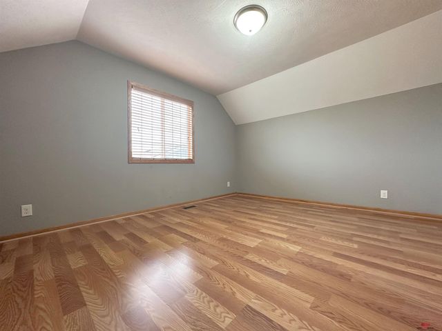 5242 N 9Th Circle, Lincoln, NE 68521