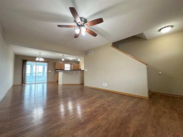 5242 N 9Th Circle, Lincoln, NE 68521